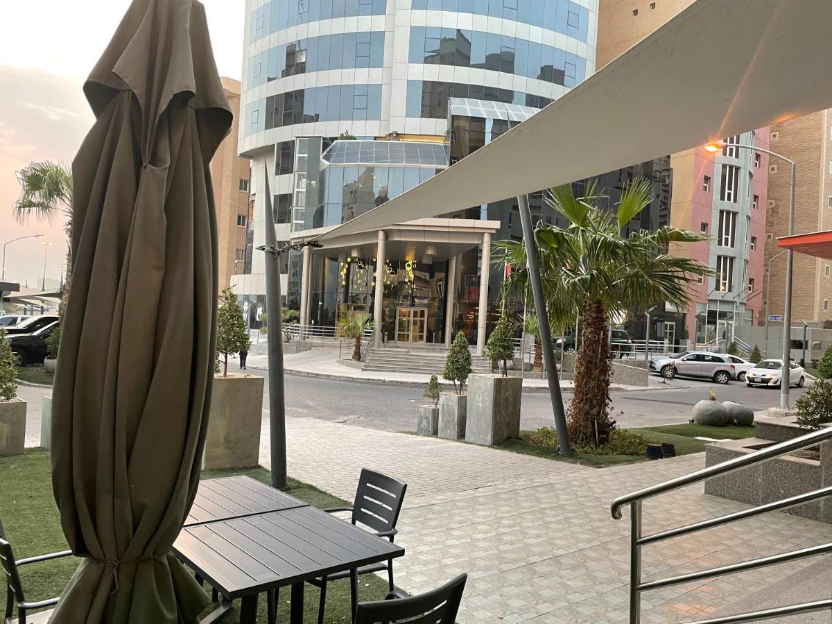 Wahaj Boulevard Hotel Apartmentوهج بوليفارد للشقق الفندقية Kuwejt Zewnętrze zdjęcie